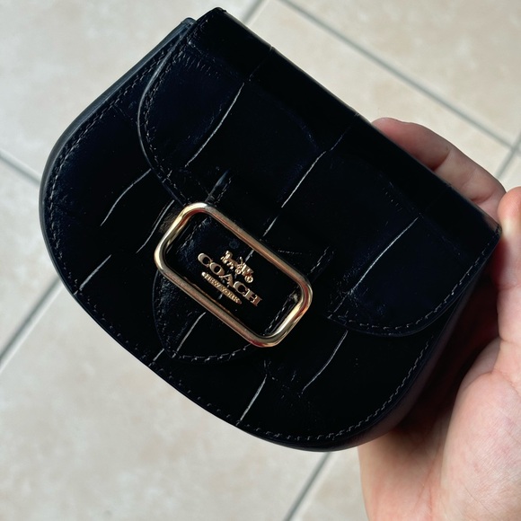 Coach Mini Wallet On A Chain - Picture 2 of 7